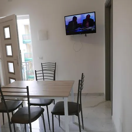 Familienfreundliche Wohnung, Nur 250m Vom Apartamento *